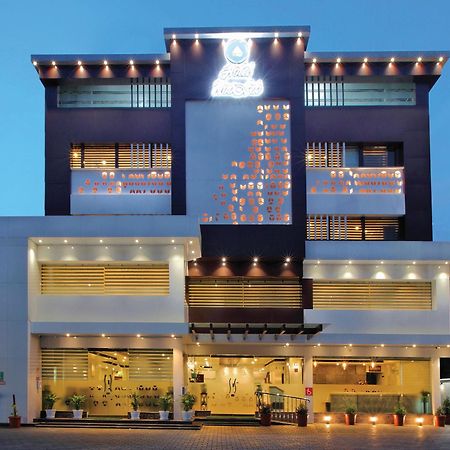 Hotel Novark Munnar Kallar Vattiyar Ngoại thất bức ảnh