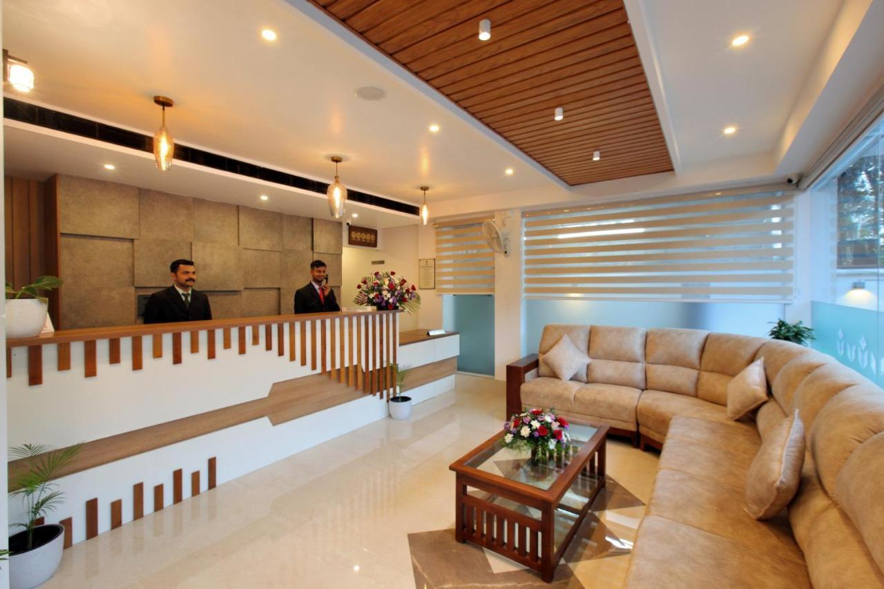 Hotel Novark Munnar Kallar Vattiyar Ngoại thất bức ảnh