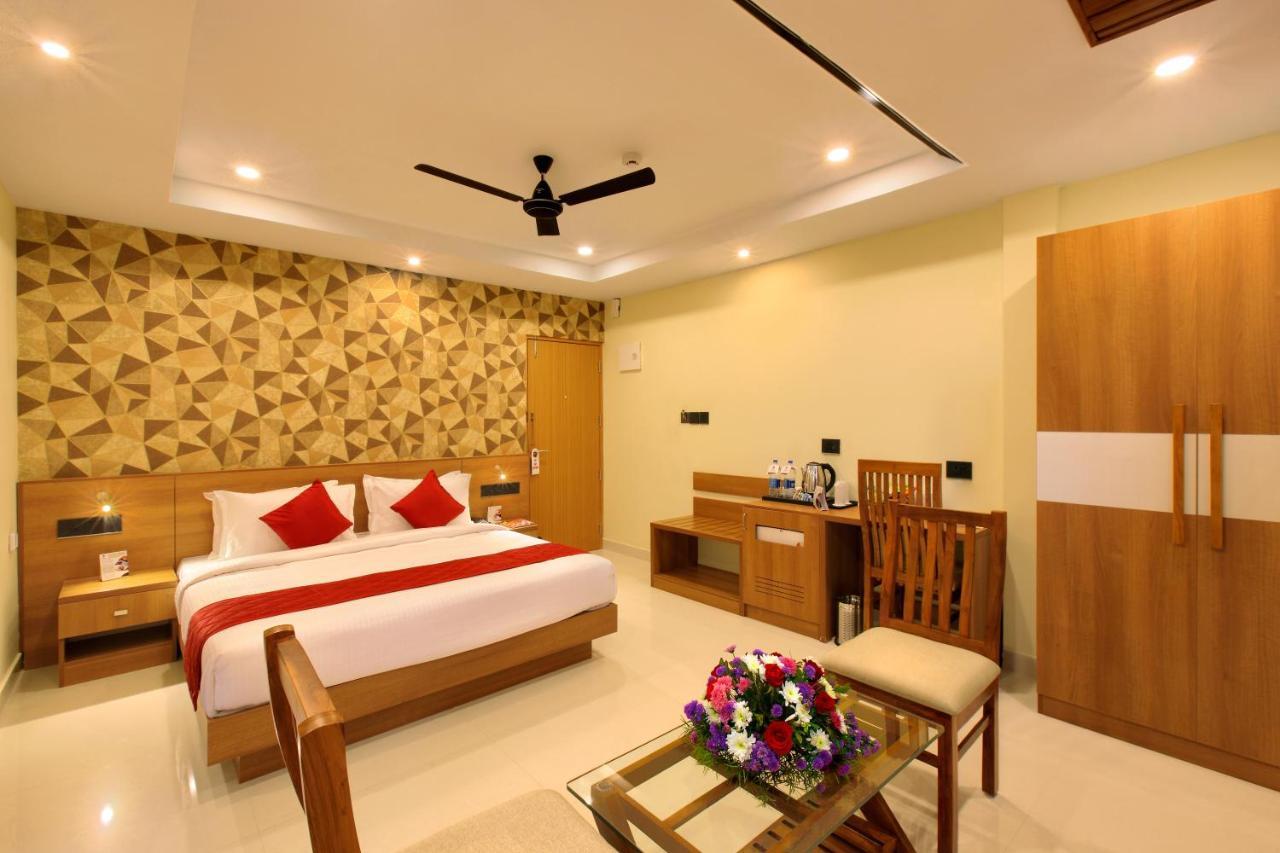 Hotel Novark Munnar Kallar Vattiyar Ngoại thất bức ảnh