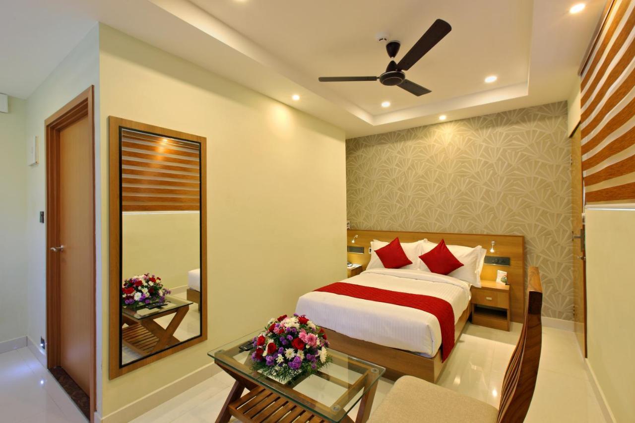 Hotel Novark Munnar Kallar Vattiyar Ngoại thất bức ảnh